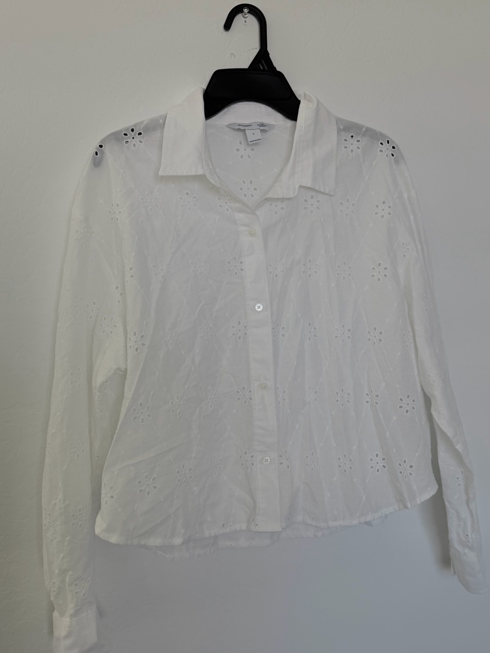 New Old Navy Women's White Cropped Eyelet Button-Down Shirt